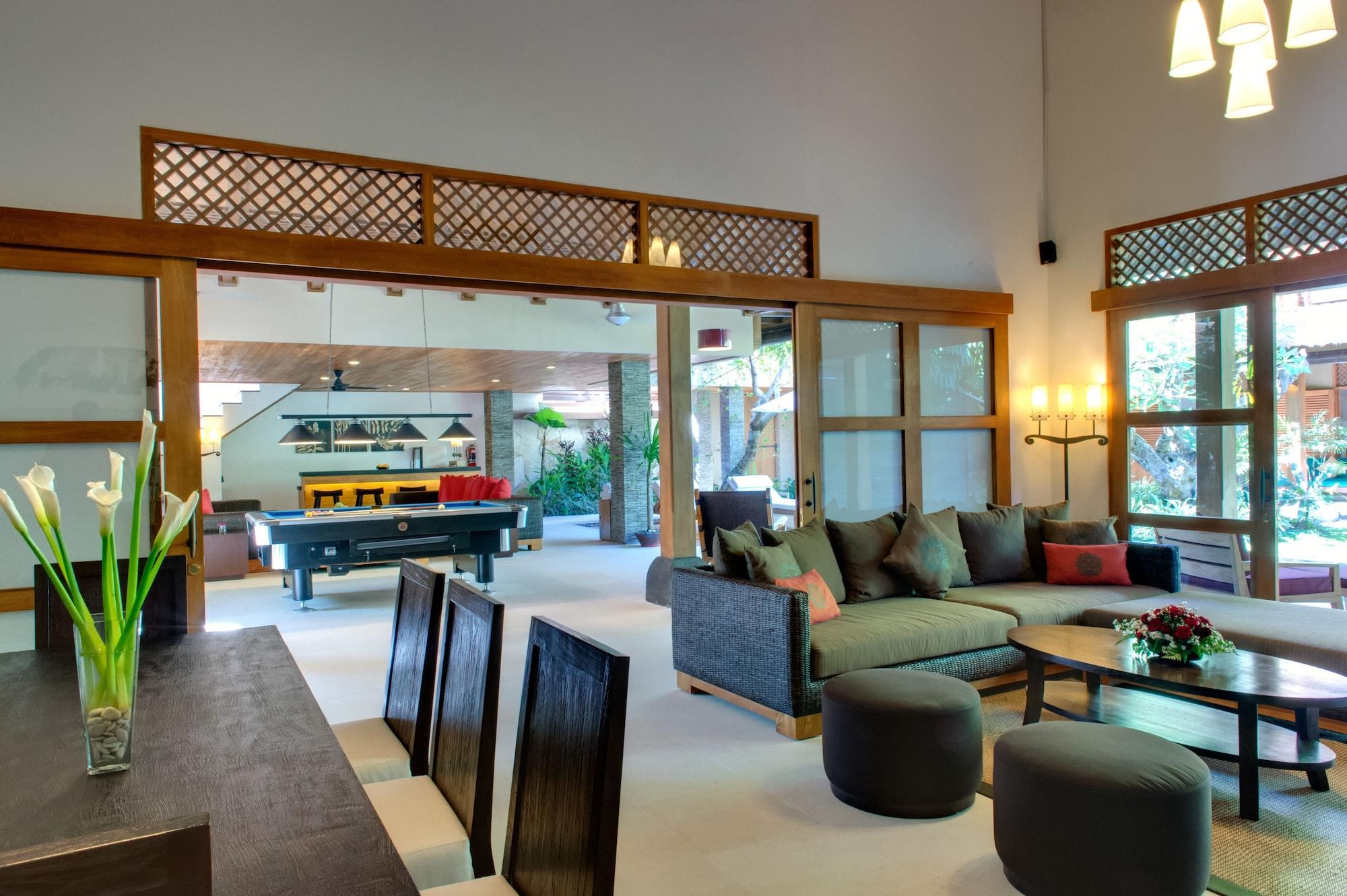 Villa Kinaree Estate Seminyak  Exterior photo