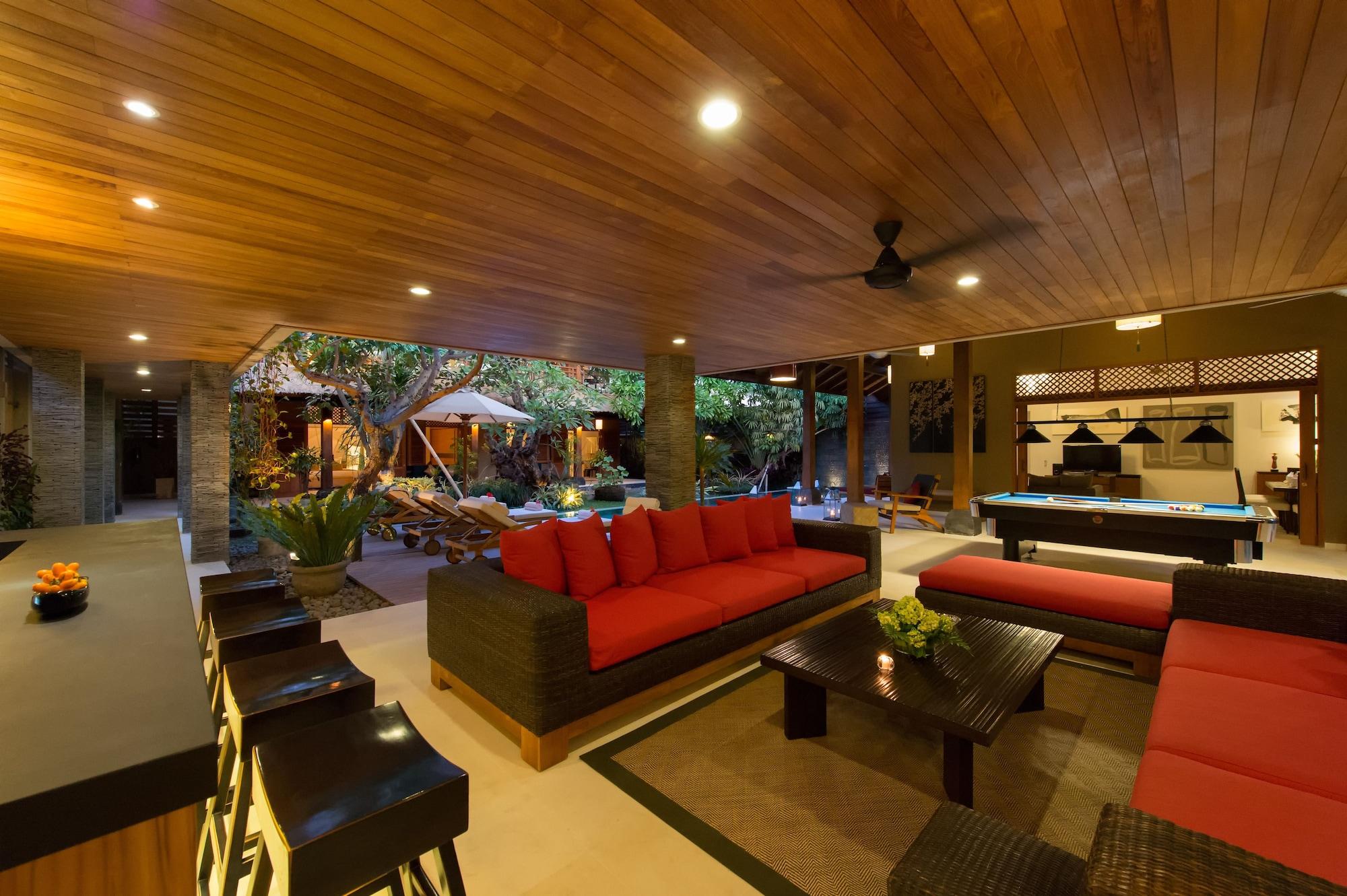 Villa Kinaree Estate Seminyak  Exterior photo