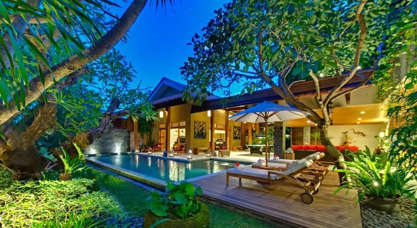 Villa Kinaree Estate Seminyak  Room photo