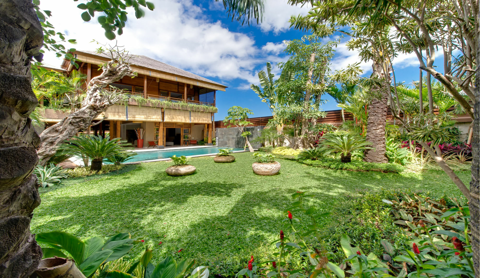 Villa Kinaree Estate Seminyak  Exterior photo