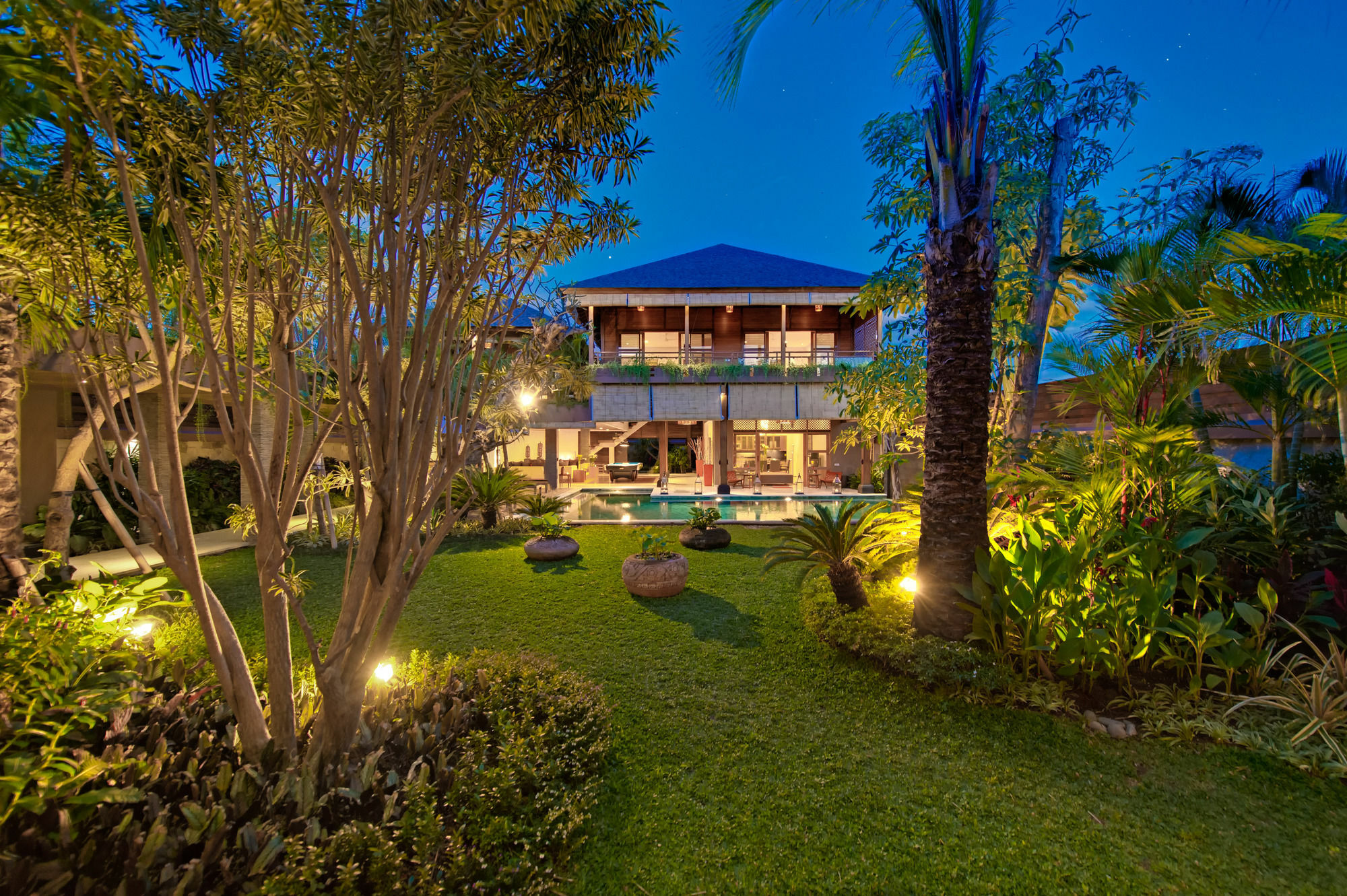 Villa Kinaree Estate Seminyak  Exterior photo