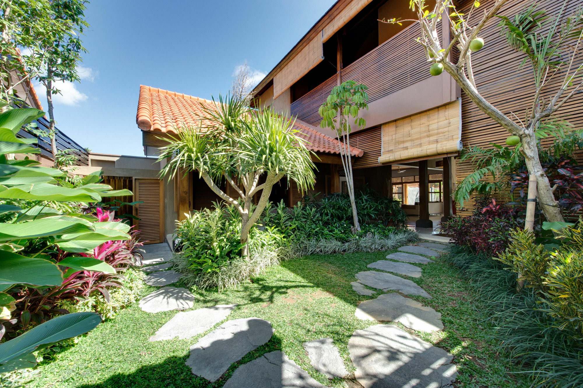 Villa Kinaree Estate Seminyak  Exterior photo