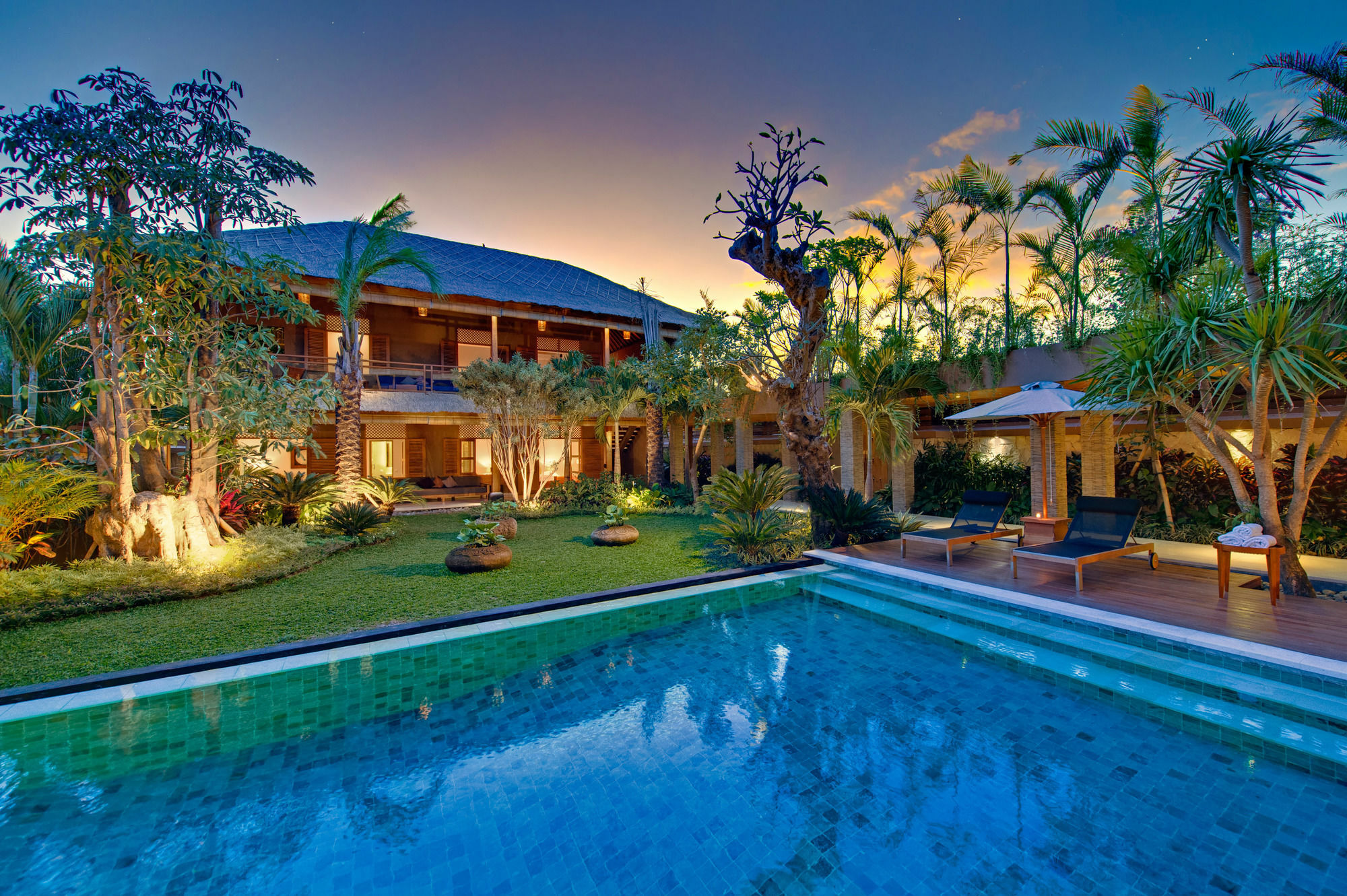 Villa Kinaree Estate Seminyak  Exterior photo