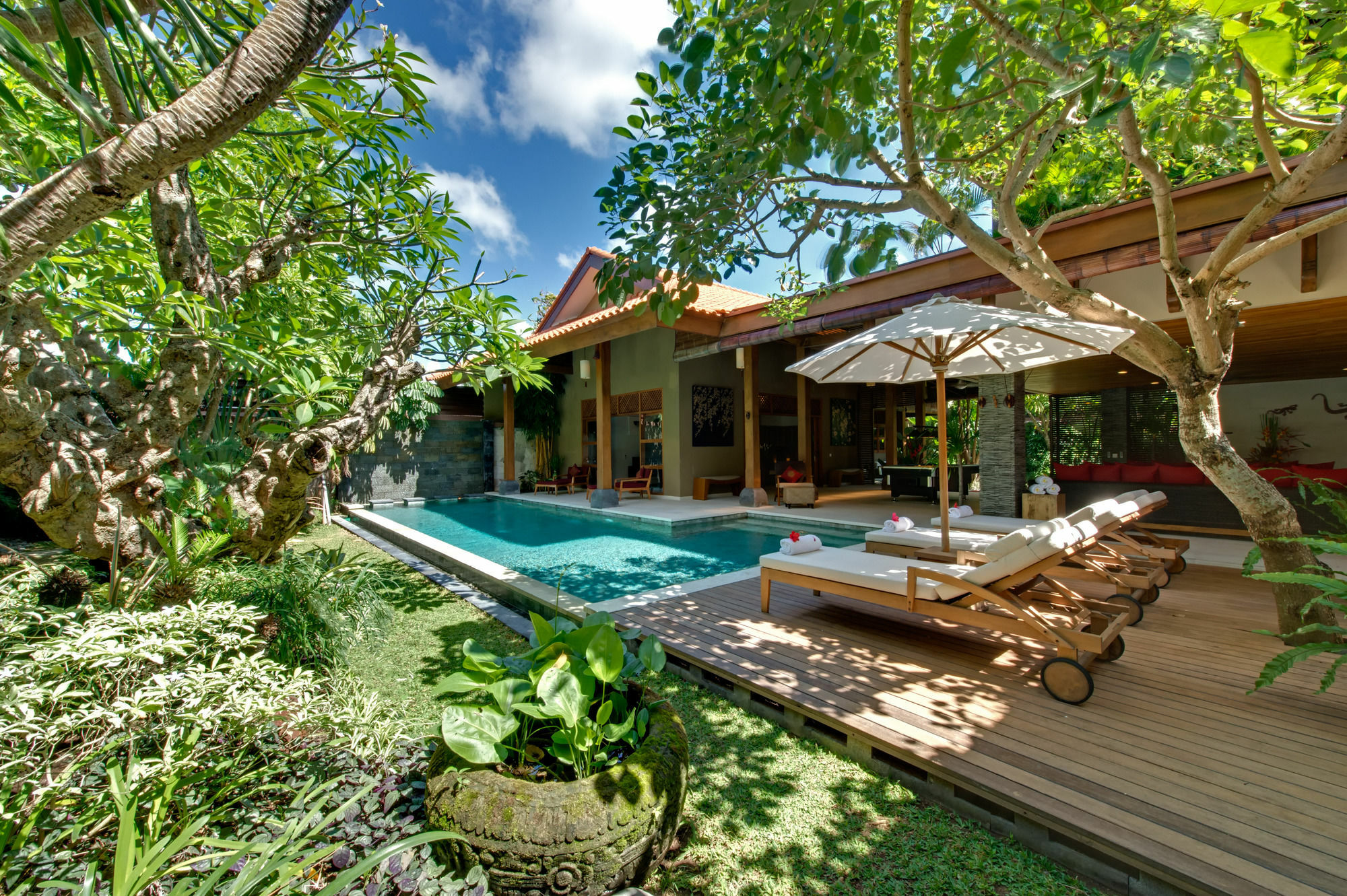 Villa Kinaree Estate Seminyak  Exterior photo